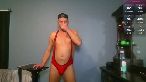 Snapshot of blueyes_hung1 chatting on 04-23-26, 03:03 Fun Boi online show from 04-23-26, 03:03