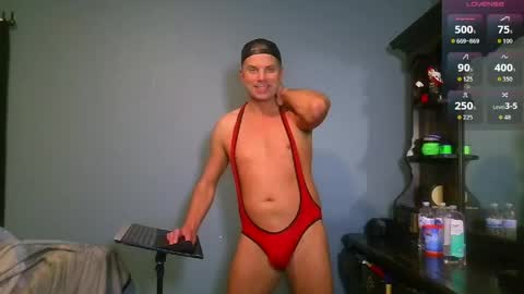 Snapshot of blueyes_hung1 chatting on 04-30-26, 06:09 Fun Boi online show from 04-30-26, 06:09