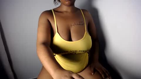 Snapshot of blueyivy chatting on 07-07-26, 10:03 Babygirl online show from 07-07-26, 10:03