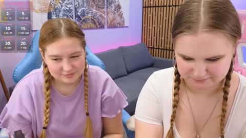 Snapshot of blush_ellie chatting on 01-28-25, 06:28 Ellie3 online show from 01-28-25, 06:28