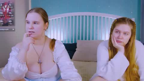 Snapshot of blush_ellie chatting on 02-22-25, 02:19 Ellie3 online show from 02-22-25, 02:19