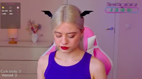 Snapshot of blush_im_crush chatting on 07-17-26, 03:18 Wendy online show from 07-17-26, 03:18
