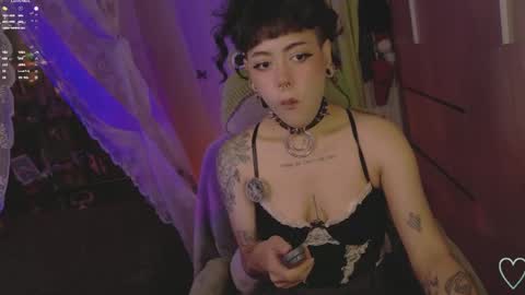   Im Nym  Justa nymph on twitter and IG online show from 05-25-26, 11:00