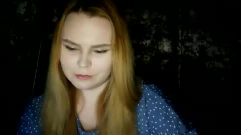 blushing_star online show from 11-18-25, 05:06