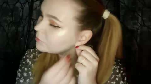 blushing_star online show from 12-03-25, 11:30