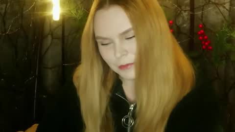 blushing_star online show from 01-08-26, 03:58