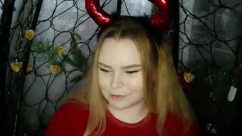 blushing_star online show from 02-22-26, 10:25