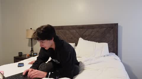 BluSky online show from 02-12-25, 05:26