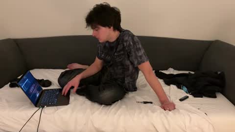 BluSky online show from 02-18-25, 02:05