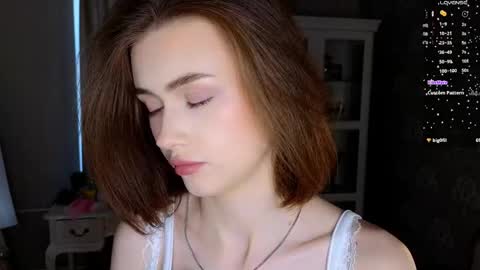 Snapshot of bluuemarine chatting on 06-05-26, 03:18 Mary online show from 06-05-26, 03:18