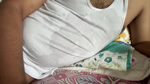 Snapshot of bmporn87 chatting on 05-19-26, 11:16 Horny Ben online show from 05-19-26, 11:16