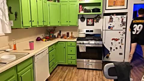 ZuperZexyZounds online show from 12-22-25, 04:53