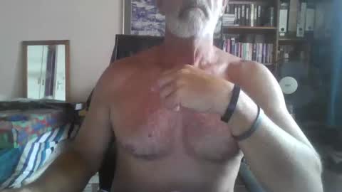 Bobbgud online show from 12-18-25, 05:46