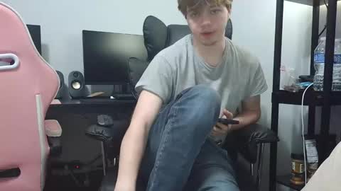 bobby72738 online show from 04-12-26, 02:49