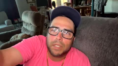 Snapshot of bobby_lightt chatting on 07-12-26, 01:07 Bobbyyyy online show from 07-12-26, 01:07
