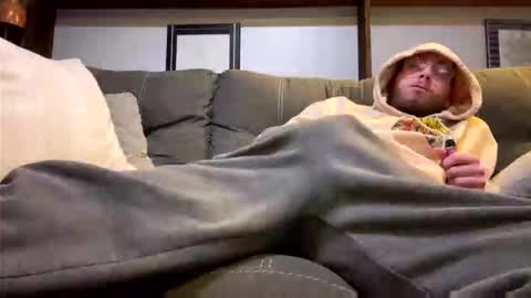 bobfish663 online show from 05-11-26, 02:45