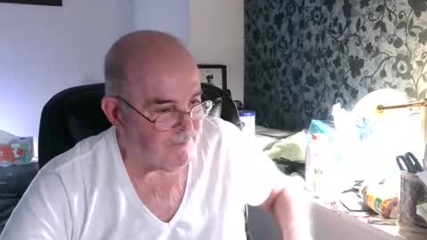 Snapshot of bobo89506 chatting on 03-29-26, 07:19 bobo89506 online show from 03-29-26, 07:19