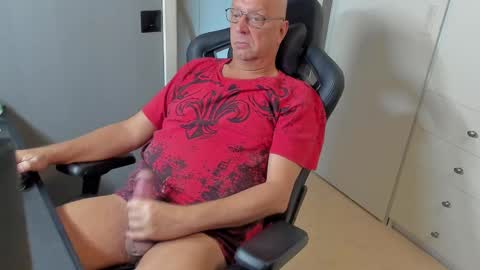 bobo_k online show from 02-16-25, 12:54