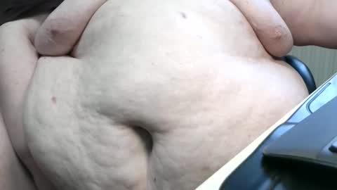 Snapshot of boho1964 chatting on 02-01-26, 12:04 Boho online show from 02-01-26, 12:04