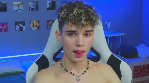 ALEXPVT IS OPEN online show from 01-20-25, 06:10