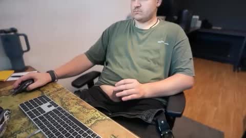 Snapshot of bokusa_ger_dev chatting on 02-27-26, 10:59 Your Slave online show from 02-27-26, 10:59