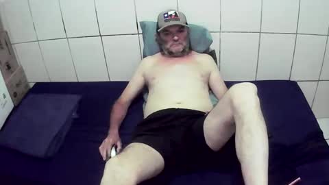 Snapshot of bolado22323 chatting on 01-19-25, 04:46 cesar augusto online show from 01-19-25, 04:46