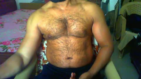 Chris B online show from 04-09-26, 01:05