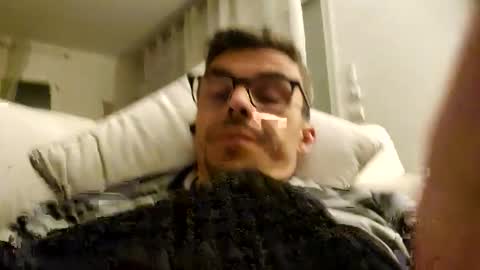 Snapshot of bomale89 chatting on 09-21-25, 09:16 bomale89 online show from 09-21-25, 09:16