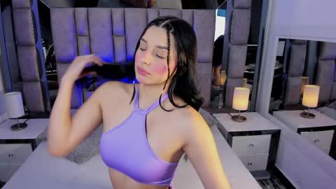 bonet_iris online show from 04-07-26, 07:03