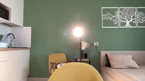 Mary 3 live time content 18   online show from 11-19-25, 10:48