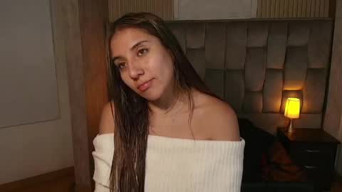 bonnali_lune online show from 04-18-26, 05:44