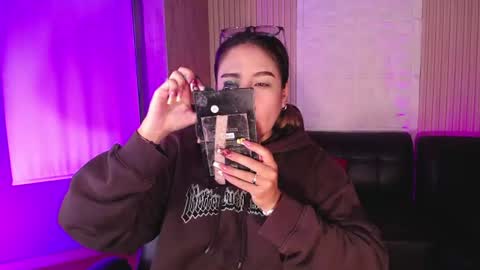 Snapshot of bonnali_lune chatting on 07-24-26, 04:43 bonnali_lune online show from 07-24-26, 04:43