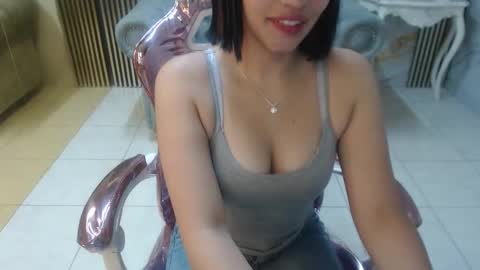 Bonnie  online show from 03-18-26, 12:19