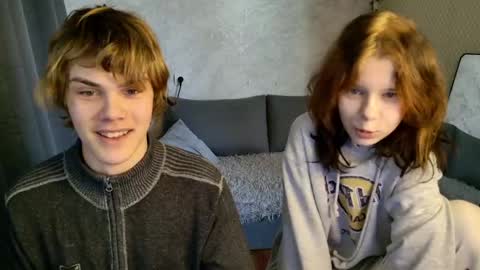 Snapshot of bonnie_and_c1yde chatting on 04-29-26, 05:11 Jessy Mark online show from 04-29-26, 05:11