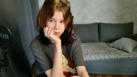 Snapshot of bonnie_and_c1yde chatting on 05-12-26, 05:04 Jessy Mark online show from 05-12-26, 05:04