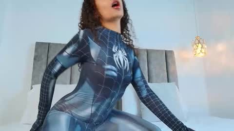 Bonnie online show from 11-01-25, 07:32