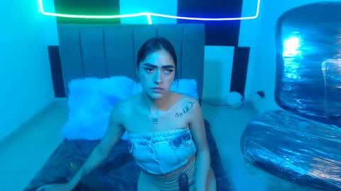 Snapshot of bonnie_blue_18 chatting on 12-03-25, 02:26 Bonnie online show from 12-03-25, 02:26