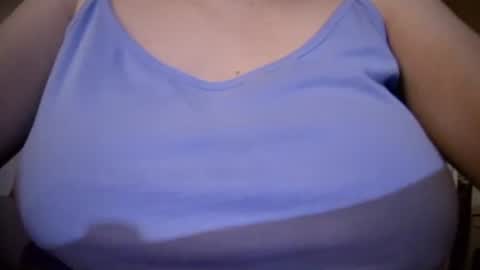 Bonnie online show from 04-22-26, 05:14