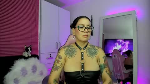 bonnie online show from 05-25-26, 04:18