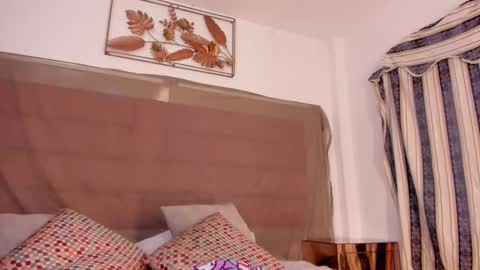   online show from 10-21-25, 11:49