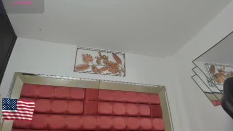 Snapshot of bonniecute_ chatting on 07-05-26, 12:17 online show from 07-05-26, 12:17