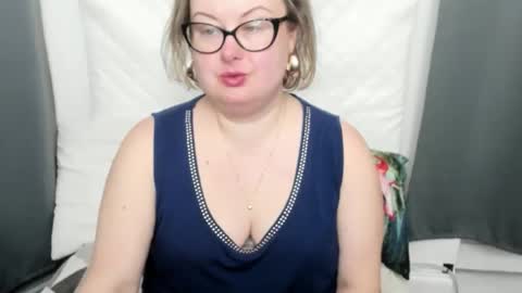 Bonnie online show from 02-11-26, 05:01