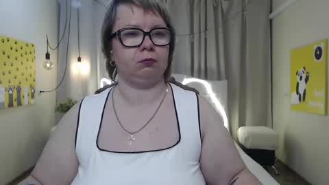 Snapshot of bonnnyboobsy chatting on 05-11-26, 04:04 bonnnyboobsy online show from 05-11-26, 04:04