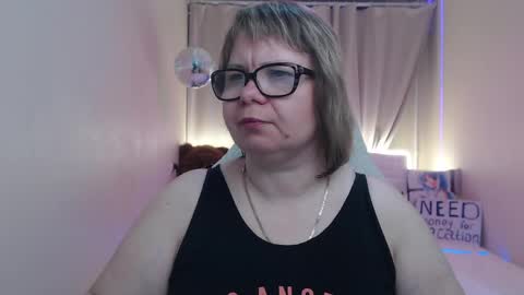 Snapshot of bonnnyboobsy chatting on 05-23-26, 06:34 bonnnyboobsy online show from 05-23-26, 06:34