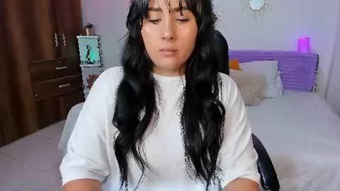 sofia  online show from 06-30-26, 02:23