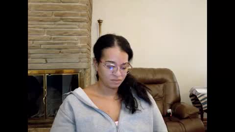 Queen Bon Vivantt online show from 01-13-26, 04:23