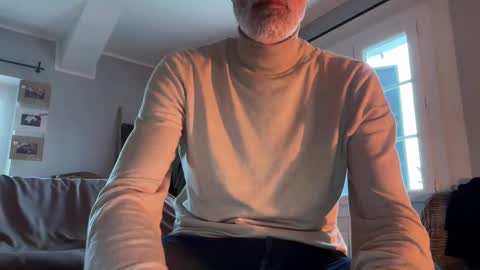 bonzo21 online show from 02-21-25, 04:37