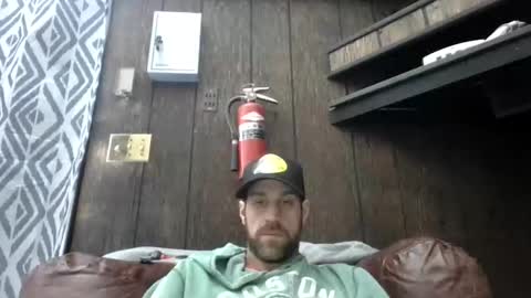 Snapshot of booboobumbum1 chatting on 12-21-25, 04:36 booboobumbum1 online show from 12-21-25, 04:36