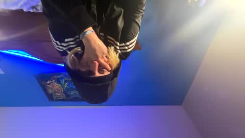 Snapshot of boobookittyfuxx chatting on 11-05-25, 08:03 boobookittyfuxx online show from 11-05-25, 08:03