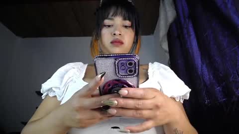 Snapshot of boobs_magic chatting on 04-24-26, 10:23 KIM online show from 04-24-26, 10:23